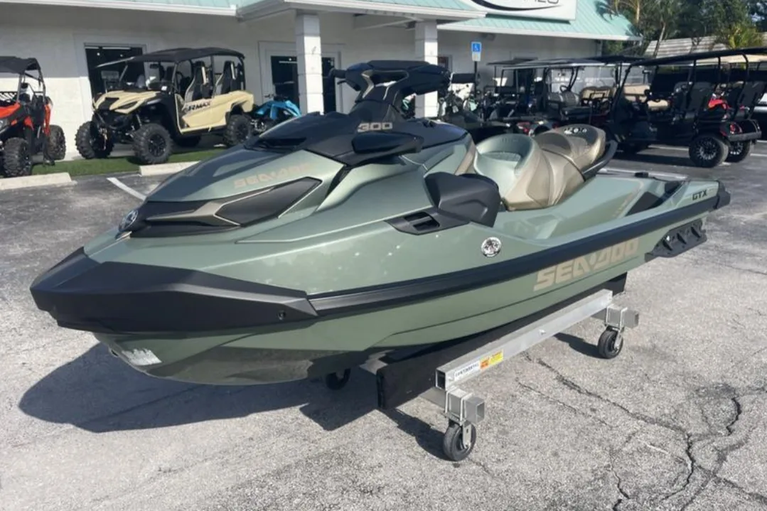 2022 Sea-Doo GTX 300